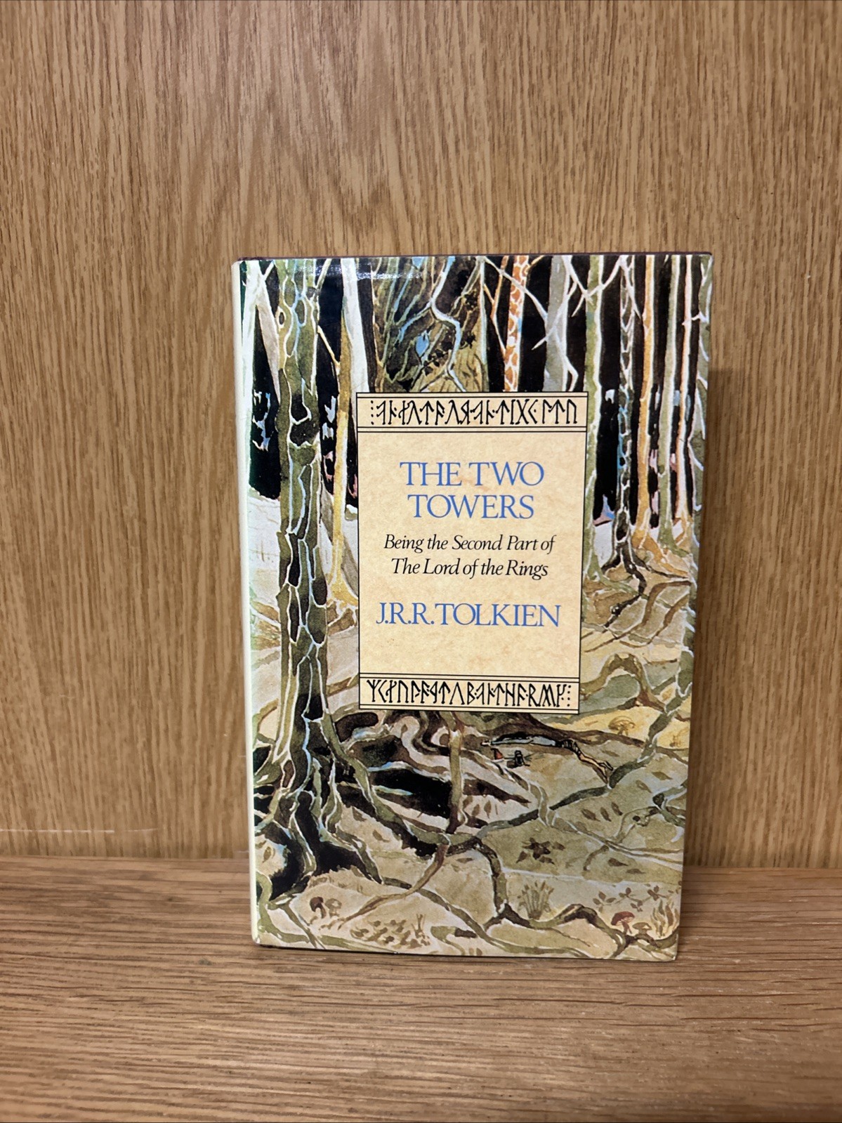 JRR Tolkien The Two Towers HC DJ Book Club Assoc 1988 Fold Out Map (4835)