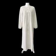 Vanity Fair Vtg Velour Nightgown Maxi Ivory Floral Embroidered Long Sleeve M
