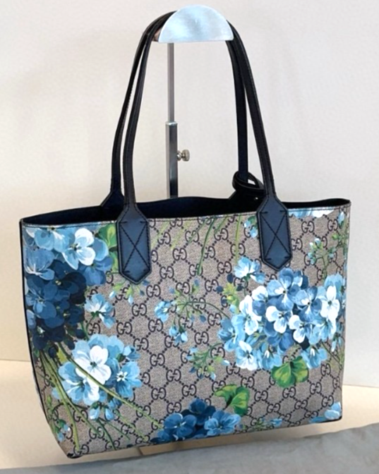 GUCCI GG Monogram Gray and White Floral Tote Shoulder Bag for Women