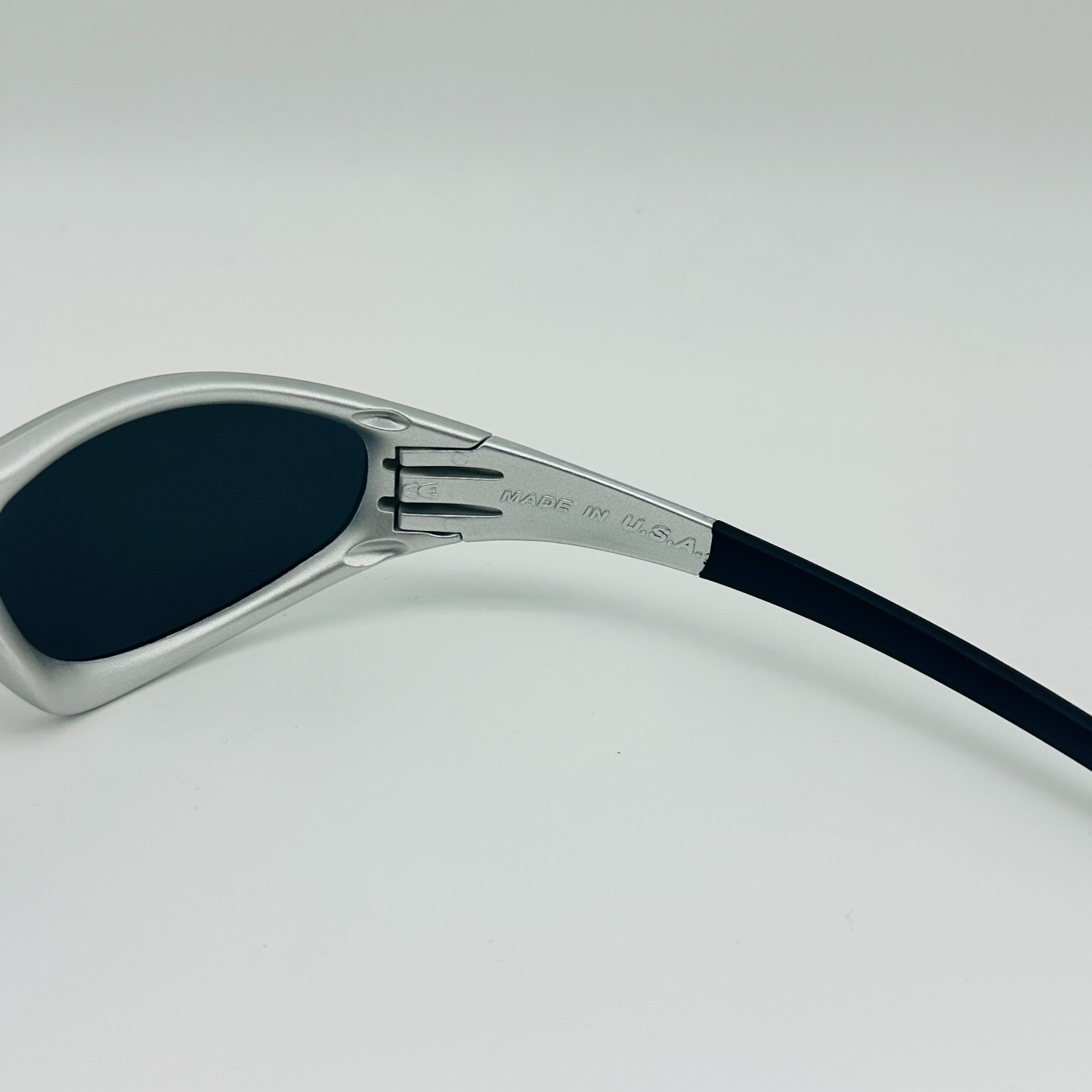 Oakley STRAIGHT JACKET 99 MUZM OO9505 Polarized Sunglasses Black Fire