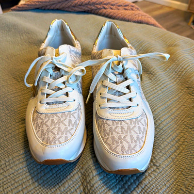 Michael Kors Monique Trainer Women s White/Gold MK Logo Lace-Up Low Top Sneaker