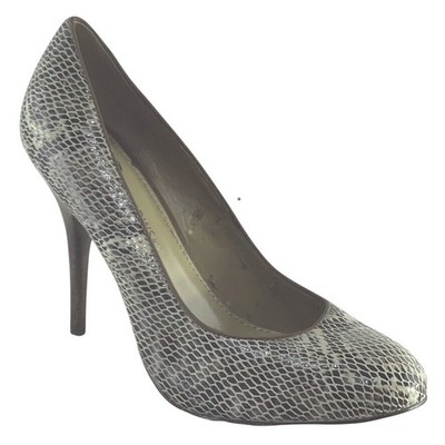 B. Makowsky Womens Snakeskin Leather High Heels Size 6M