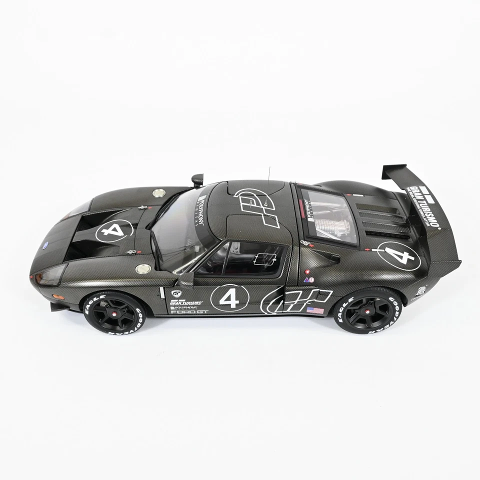 AUTOart Millennium 1/18 Ford GTLM Spec II Test Car Diecast Model Car Display - Image 3 of 4