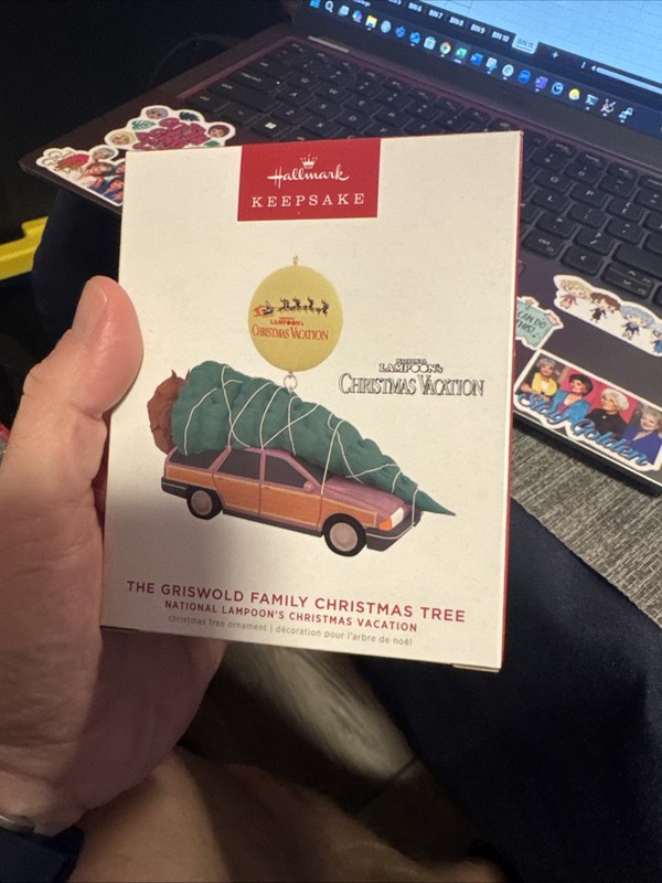 2022 Hallmark GRISWOLD FAMILY CHRISTMAS TREE Nat'l Lampoon's Christmas Vacation