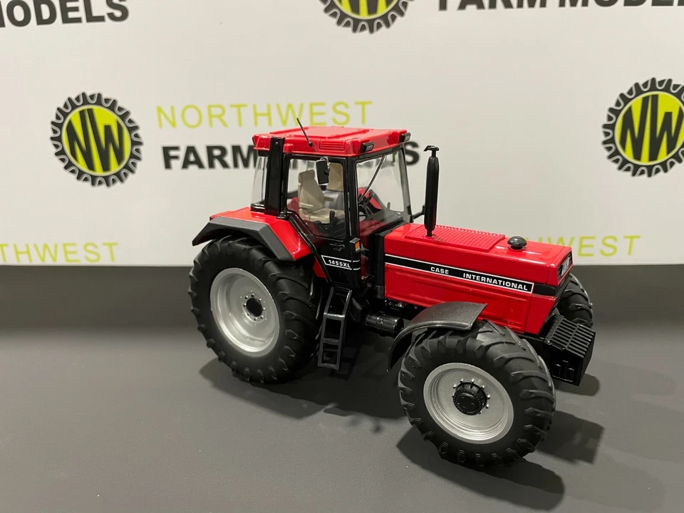 WIKING 1:32 SCALE CASE IH 1455 XL TRACTOR - Image 4 of 4