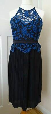 lipsy two tone lace halterneck swing dress Ladies Lipsy Two Tone Lace Halterneck Swing Dress UK 12; EUR 40 RRP £68