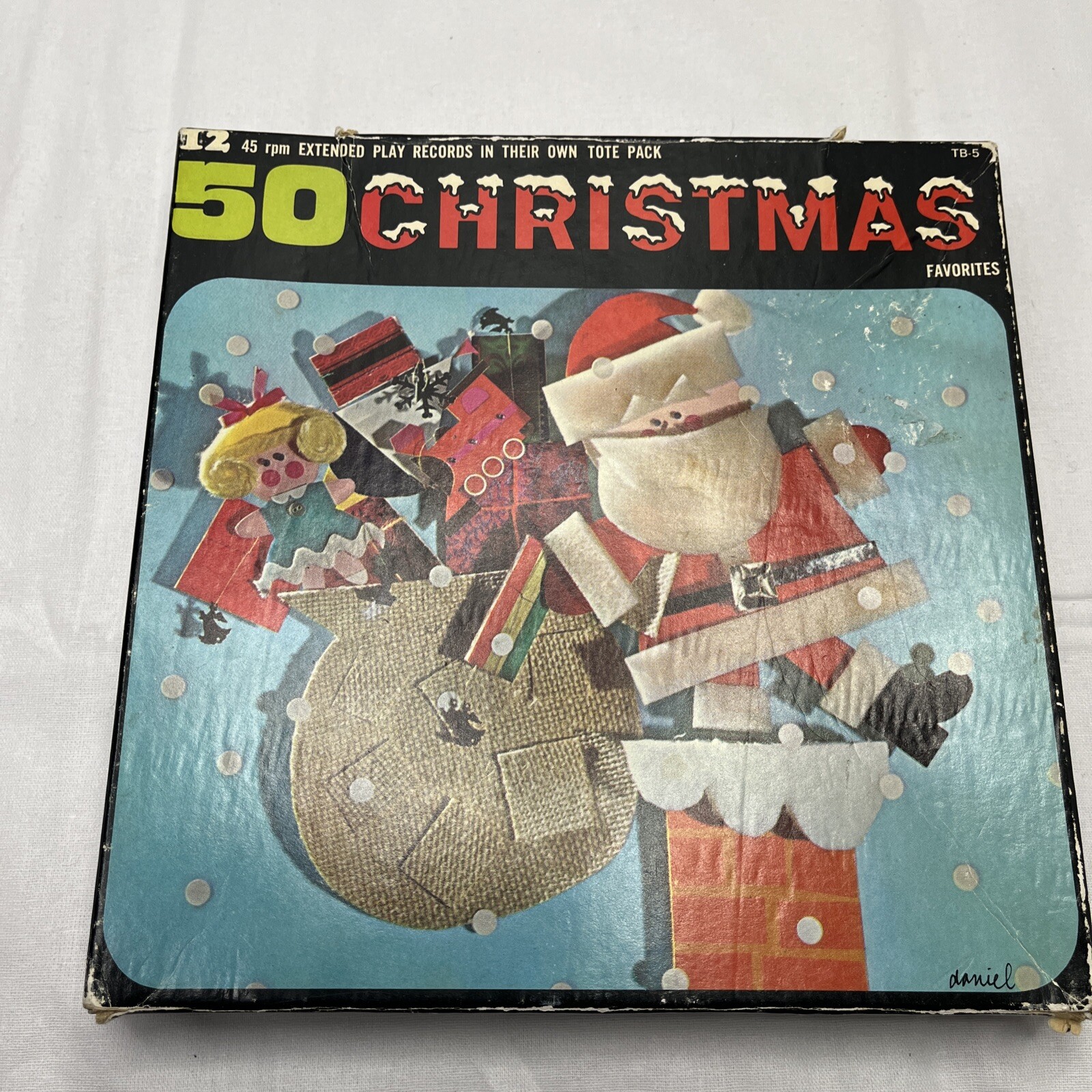 PLAYHOUR 50 Christmas Favorites BOX SET 7
