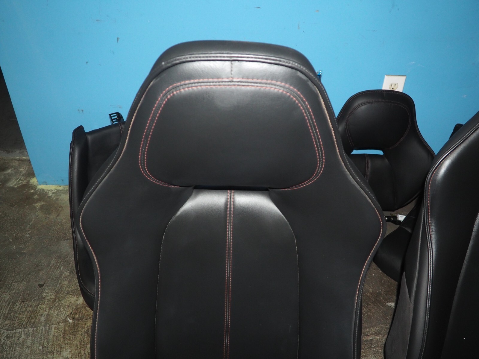 2010-2013 Aston Martin Rapide Black Leather Red Stitched Complete Seat Set OEM