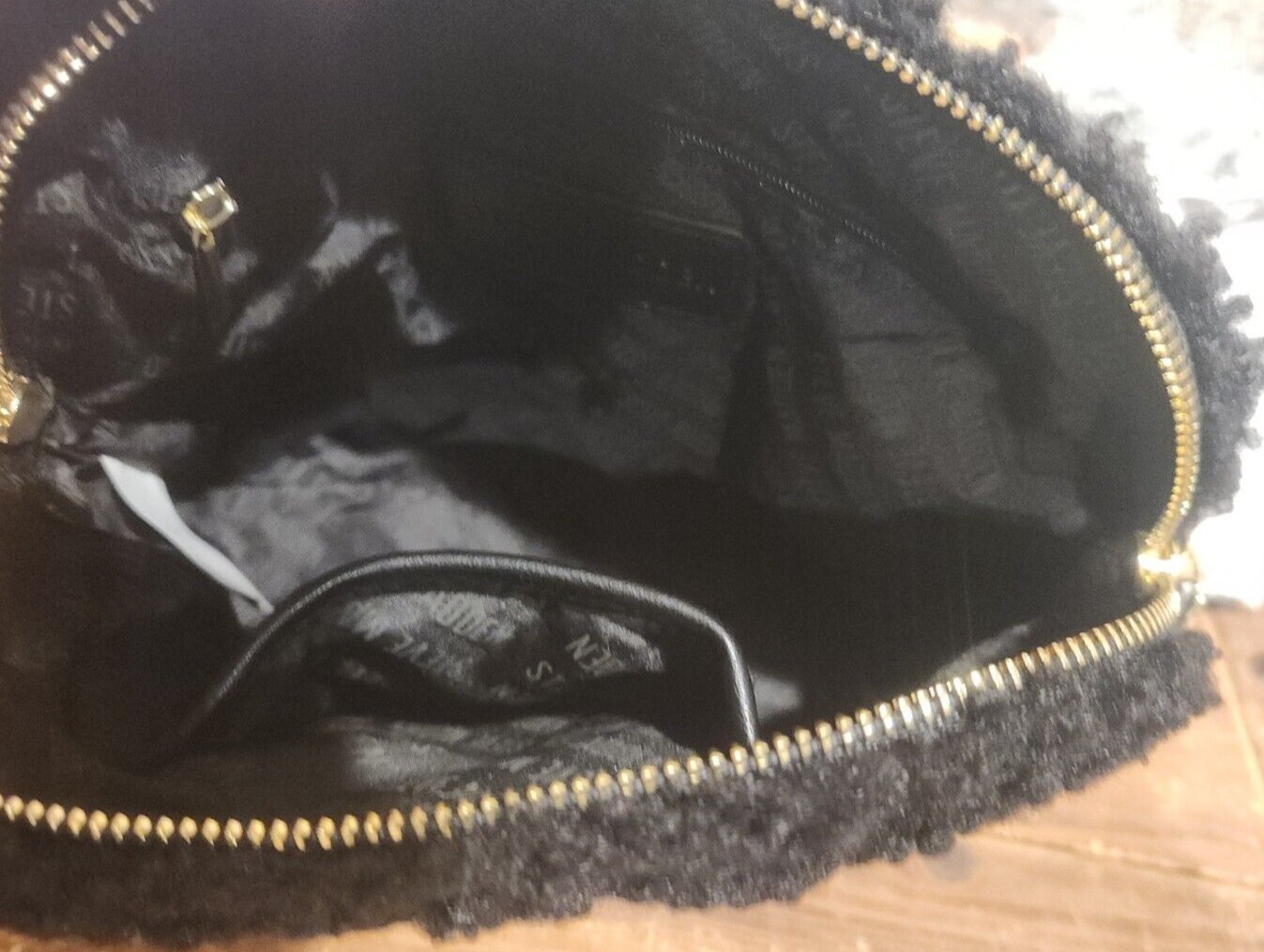 STEVE MADDEN BMAGGIE Faux SHERPA CROSSBODY Shoulder BAG Black New with