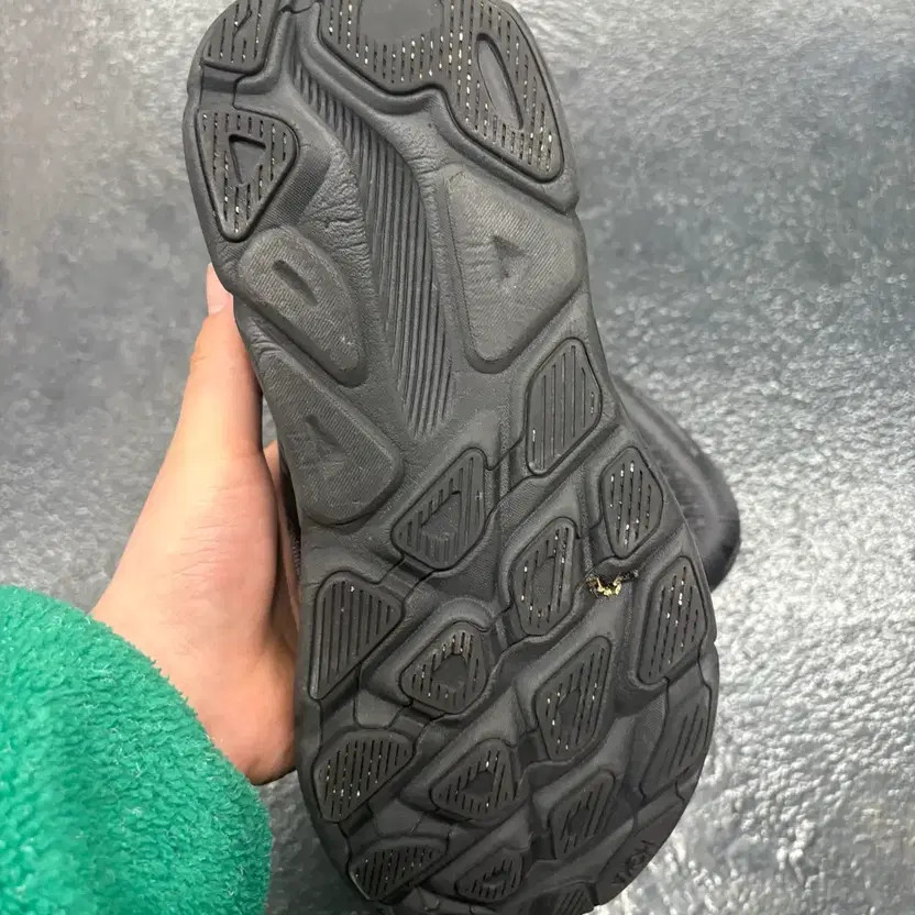 Hoka Clifton 9 Running Shoes Men Size 42 thumbnail 4