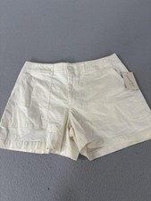 Universal Thread Shorts Womens 12 High Rise Utility Pockets New Summer Casual