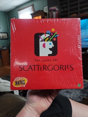 The Game of SCATTERGORIES - Milton Bradley 1999 Brand New