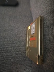 Legend of Zelda Nintendo Primera Impresi&oacute;n TM Dorado 5 Tornillos Cartucho NES 