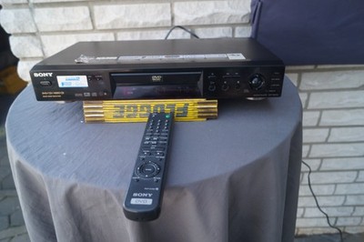 Gepflegter Sony DVP-NS 300 DOLBY DVD Player CD-Player  mit Fernbedienung