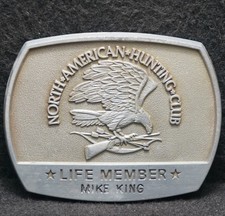 XD21157 VINTAGE 1981 NORTH AMERICAN HUNTING CLUB LIFE MEMBER MENS BELT BUCKLE