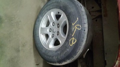 Used Wheel fits: 2007 Dodge Dakota 16x8 w/o 2 dimples on end of spokes Grade B
