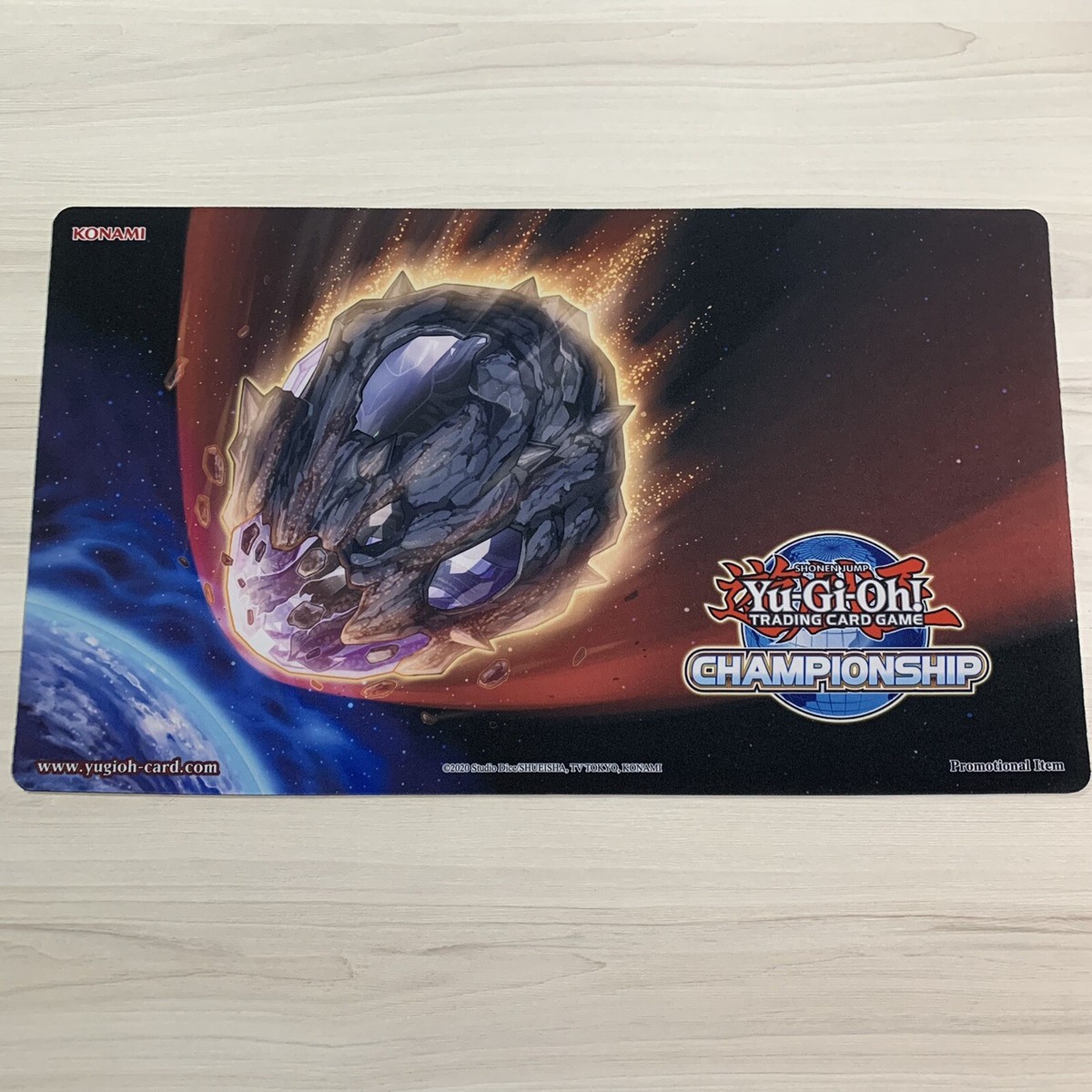 原始生命体ニビル プレイマット 遊戯王 公式 プレイマット 原始生命態