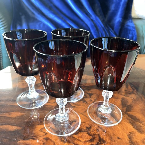 Cristal D’Arques Durand Gothic Wine Glasses Set of 4 Ruby Red Cut To