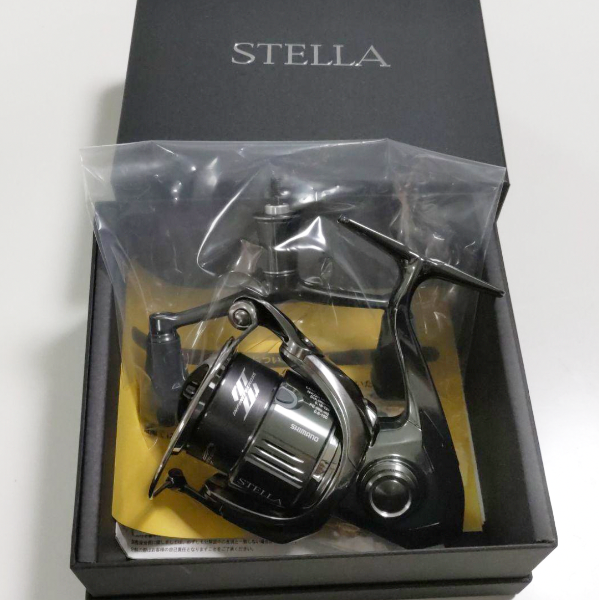 Shimano 22 Stella C3000SDH Spinning Reel-Watch our Product Shimano 22 Stella C3000SDH Spinning Reel-Watch our Product