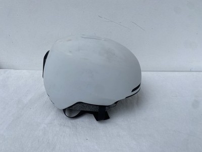 Oakley MOD 1 Snow Helmet Medium White Hard Shell Winter Sport Head Protection