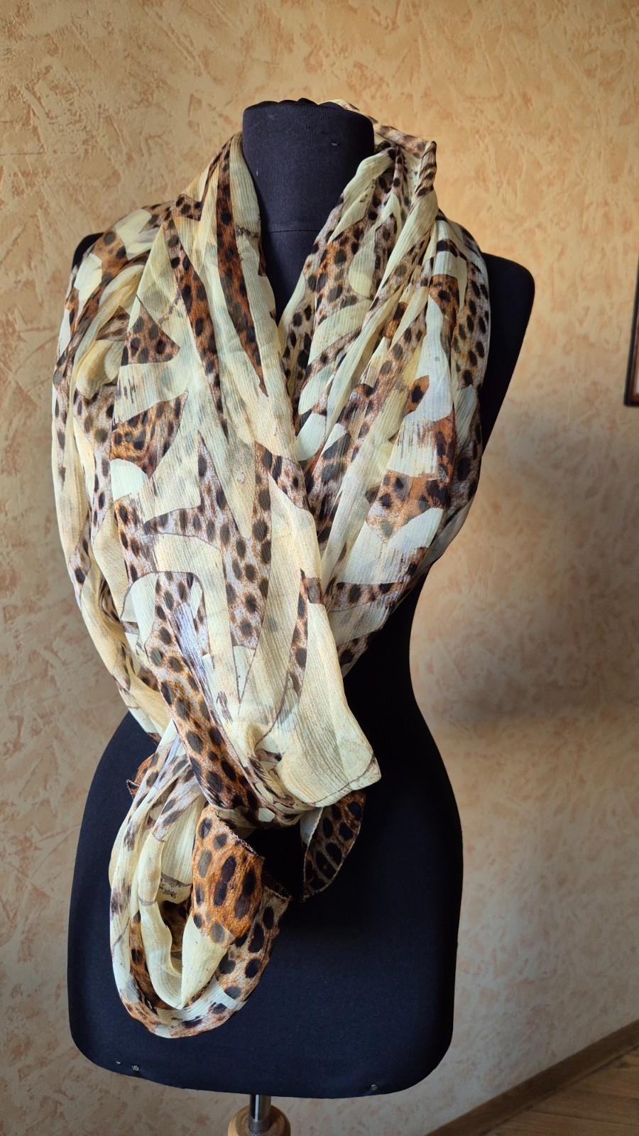 ROBERTO CAVALLI large silk rectangular scarf anim… - image 3