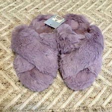 NWT Cat Jack Girls Purple Slippers Size M 2/3