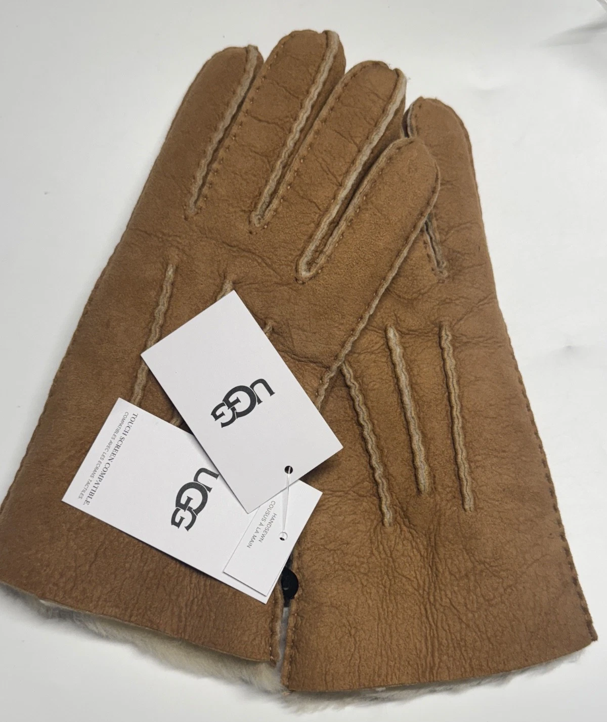 UGG Sheepskin Mens Gloves Shearling 3 Point Chestnut Tan Touch Screen LARGE NEW
Opens in a new windo