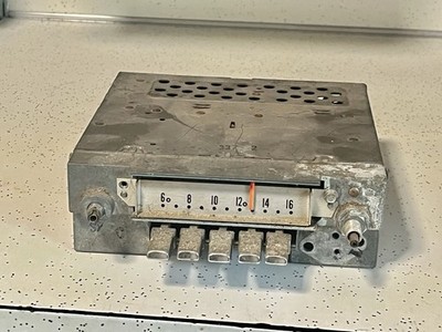 1964 Ford Motorola AM  Radio, 4TMF, Untested