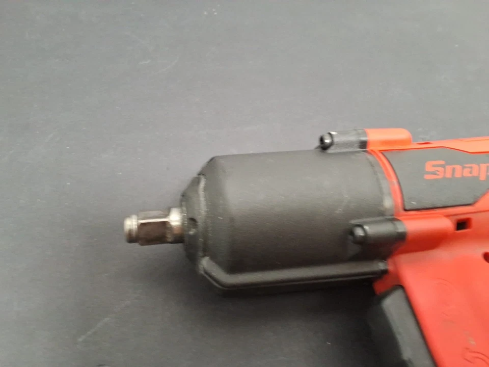 Llave de impacto inalámbrica sin escobillas Snap-On CT861 3/8 Drive 14,4 V voltios con arranque Foto 3 de 4