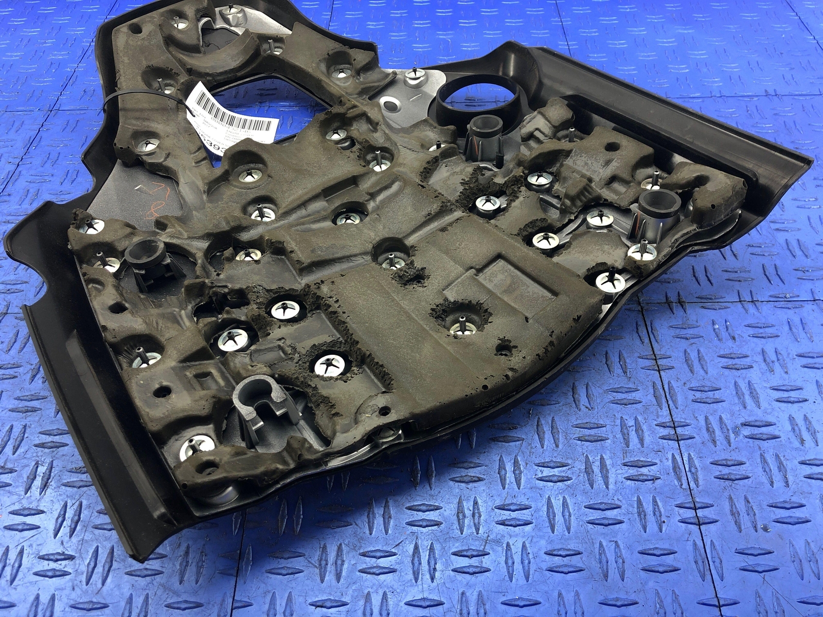 2014-2021 MASERATI QUATTROPORTE 3.0L V6 ENGINE COVER SHIELD 670003410 OEM 2015