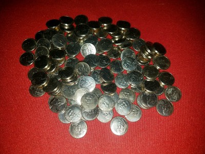 Squirt Nickle Trick Prank Joke Surprise Fool Silly Gag Gift Squirting Water Coin