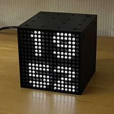 IKEA FREKVENS LED Matrix, umgebaut zur Uhr