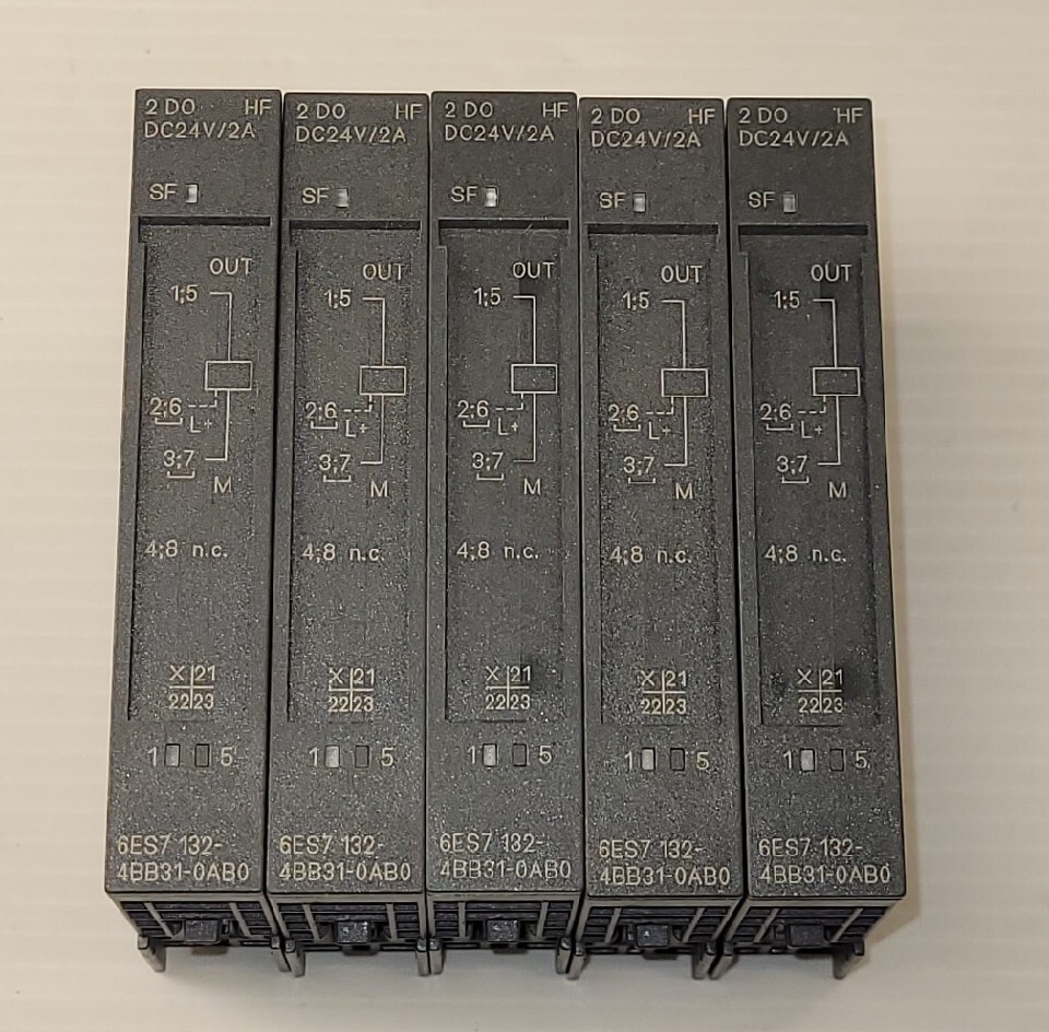 Siemens 6ES7132-4BB31-0AB0 I/O Module