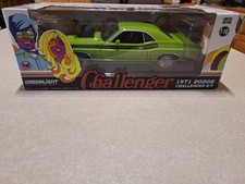 Greenlight: 1970 Dodge Challenger R/T Green: 1/18 Scale: Damaged Box
