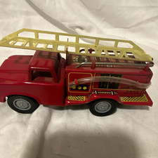 Vintage Tin Red Fire Truck Ladder Vehicle Toy, Silver Yellow Details