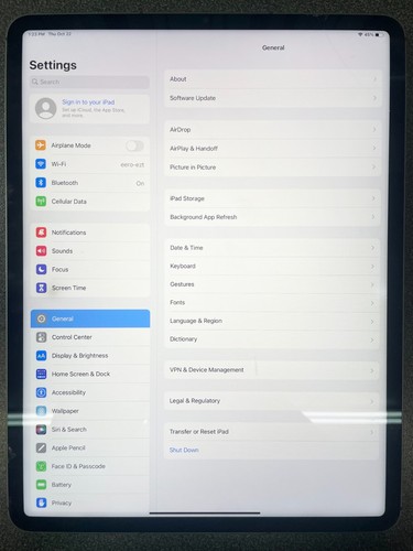 Apple iPad Pro 5th Gen 128GB, 12.9 in Wi-Fi + Cellular-Space Gray - Read more