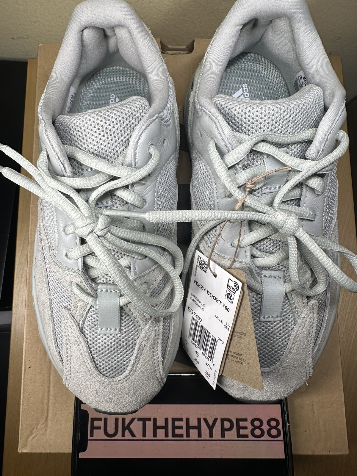 DS Adidas Yeezy Boost 700 V1 Salt EG7487 Men’s size 5 = Women’s size 6.5 image 9