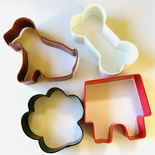 VTG EnameledDog Cookie Cutters Lot (4) Dog, Doghouse, Bone, Paw print Approx. 3”