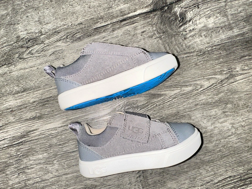 Niños pequeños 6 UGG Australia Dos Tonos Gris Vestir Informales Fácil de Otoño Zapatos Foto 4 de 4