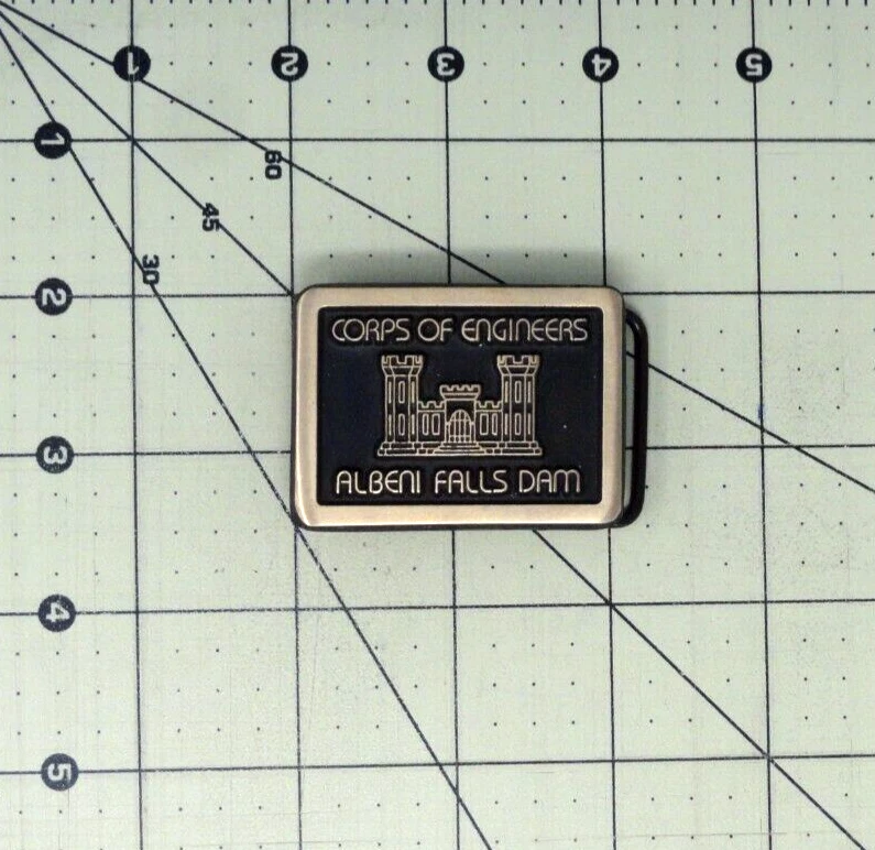 Cuerpo de Ingenieros del Ejército de los Estados Unidos Vestido Hebilla Cinturón Albeni Falls Presa De Colección Años 80 RM .TAZ040 Foto 3 de 4