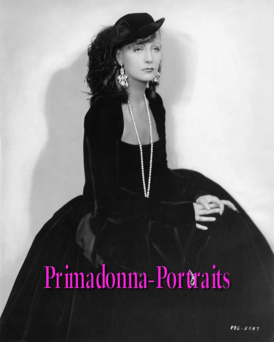 garbo formal dresses GRETA 8X10 Lab Photo B&W 1920s AMAZING, STUNNING GOWN AND BEAUTY PORTRAIT Wedding dress