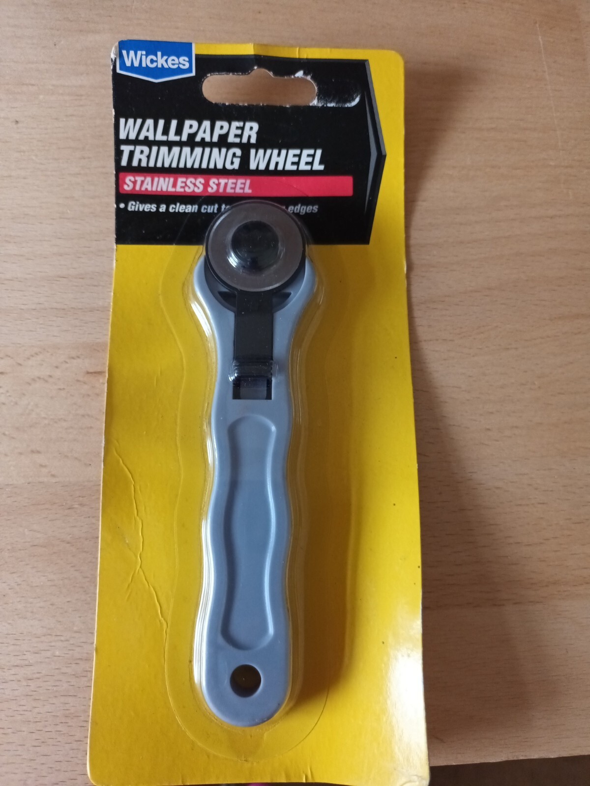Wickes Wallpaper Trimming Wheel,new In Original Packaging eBay