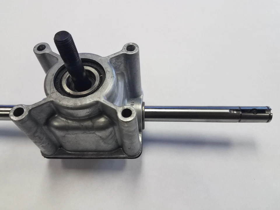 Toro Transmission Asm 106-3956 Genuine Original OEM - Image 2 of 4