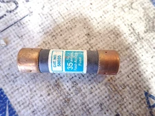 Leviton Buss 58035 35 Amp 250 Volt Fuse Lot of 2