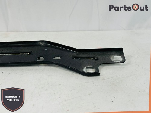 2013-2016 AUDI S4 - Right - Fender Support Mount / Bracket 8K0821136 oem - Picture 4 of 10