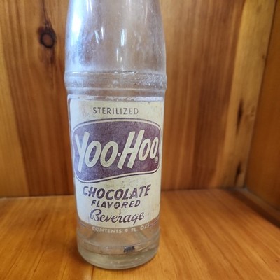 yo-hooo Vtg Yoo-Hoo Chocolate Flavored Drink of Champions 9oz Bottles