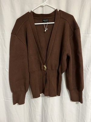Urban Revivo Women's Knitted Cardigan Long Sleeve V-neck , Leaf Button (F-1229)