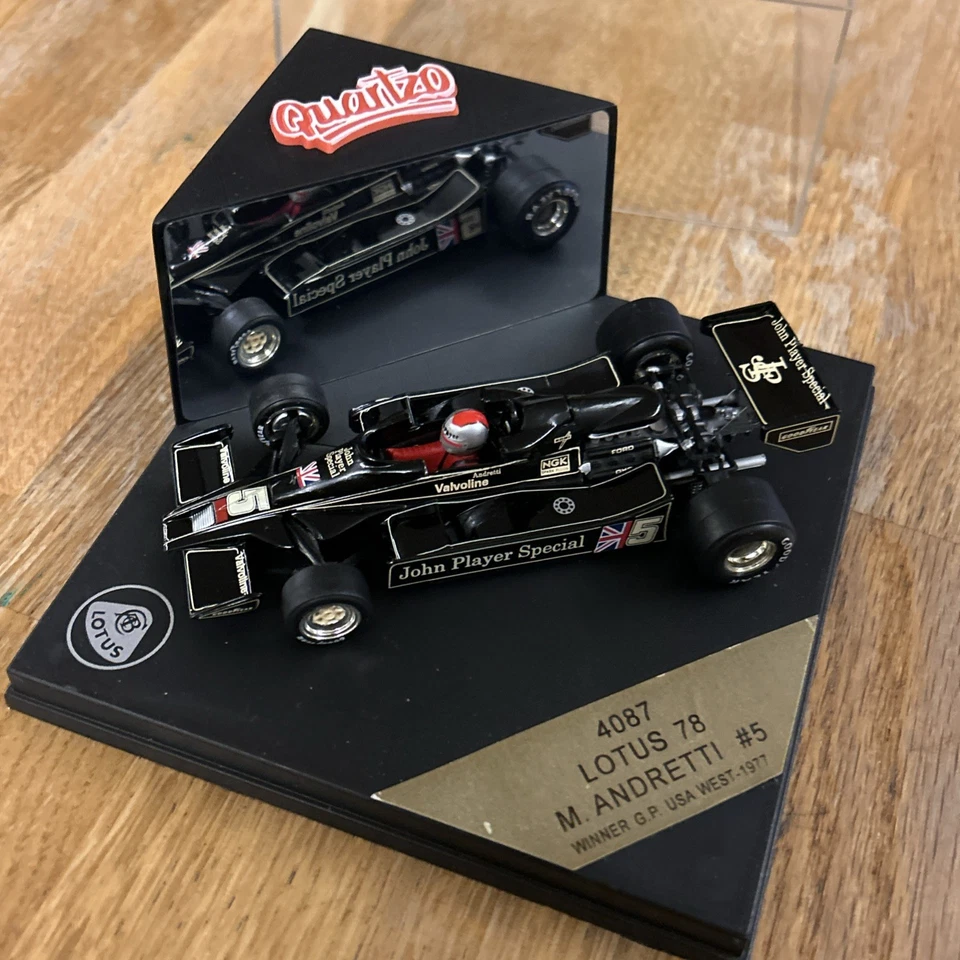 Quartzo 1:43 - 4087 Lotus 78 Mario Andretti Gran Premio USA 1977 - Immagine 2 di 4