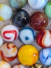 30 West Virginia Swirl Marbles circa 1920's to 1950's.  Lot 0072 — photo 5