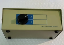 Data Sharing Device Manual Data Transfer Switch DW-HD15AB VGA 15 Pin I/O